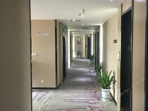 Lavande Hotel Nanjing Dachang Metro Station Branch - Image 2