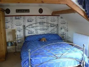 Captains Cabin - Image 5