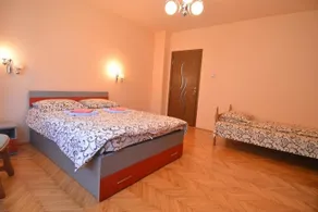 Popasul Din Cornesti - Image 4