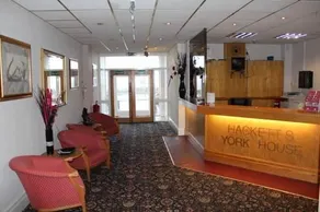 New Hacketts Hotel - Image 4