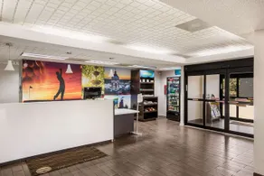 COMFORT INN - Image 5