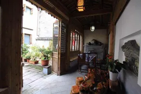 Yixiu Hotel - Image 2