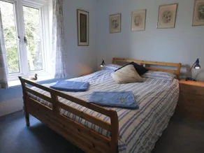 YENNADON HOUSE, DEVON - Image 4