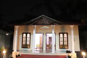 Ethens Homestay - Image 1