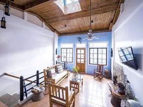 Stone Creek House - Image 5