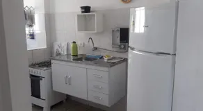 500m da Praia, BIWA Edifício com Piscina, 1garagem, WI-FI, Portaria 24hs, churrasqueira, playground, jardim, Centro do Guarujá, SP - Image 5