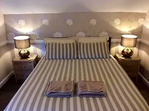 The New Inn Hotel - Image 5
