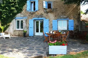Chambres D'hôtes Domaine De Gleyre - Image 3