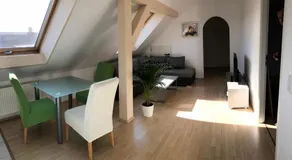 Kuschelige Dachgeschosswohnung am Clarapark - Image 3