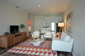 Hudson House - Image 3