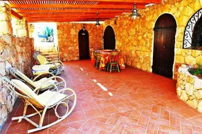 Calamadonna Club - Image 4