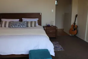 Lesueur's View Beach House - Image 3