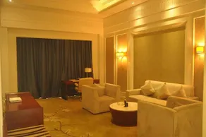 Foshan Dragon Seminarians Hotel - Image 3