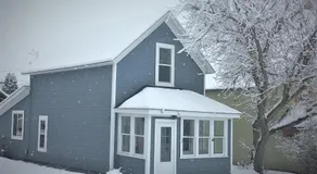Blue House - Image 2