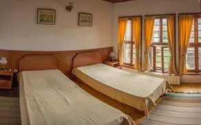 Pachilov House - Image 2