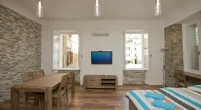 Vista Apartment - Image 3