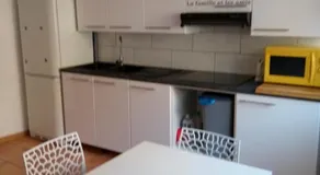 La Petite Cabriere - Image 3