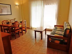 Los Juncos Apartamentos - Image 5