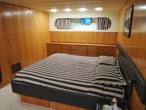 Yacht IPSUM - Image 2