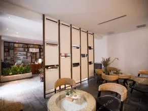 LEO'S INN - Image 5