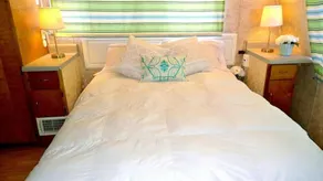 Bayou Rehab Houseboat Rental - Image 5