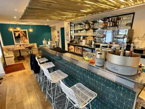 Auberge Flora - Image 5
