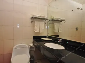 Luo Bei Hotel - Image 5