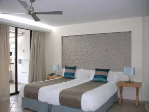 Perla Gris Aparthotel Tenerife - Image 1