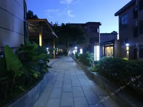 Guanyun Hot Spring Hotel - Image 5