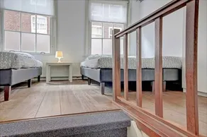 Classic Apartment Amsterdam - Image 3