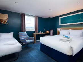 Travelodge London Edmonton - Image 4