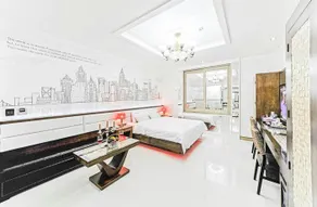 VIP Hotel - Image 5