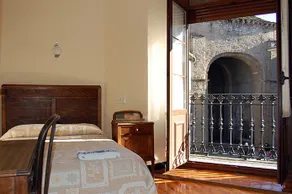 Hostal Paris - Image 3