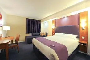 Premier Inn Lincoln Canwick - Image 4