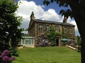 Sladen House - Image 2