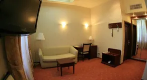 Dnepr Hotel - Image 4