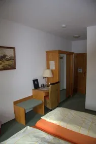 Hotel Falkenhof - Image 3