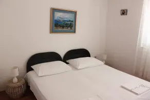Apartment Busac - Image 4