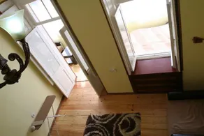 Kostava Apartment - Image 5