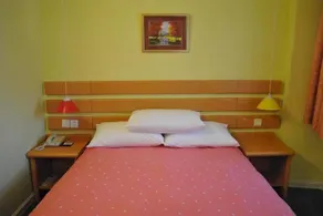 Home Inns Shanghai Caohejing Zhonghuan Caobao Road Branch - Image 3