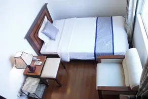 Business Hotel - Image 2