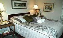 Sommerville Court Motel Bed And Breakfast - Image 2
