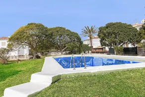 Apartment with pool & terrace | Panoramic view - Image 1