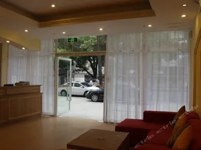 Home Inn Jurong Jianshe Road Commercial Pedestrian Street - Image 3