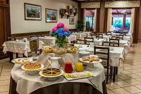 Hotel Pineta - Image 4