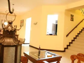 Victoria Heights Bungalow - Image 3