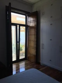 Casa Palaciega con jardin - Image 4