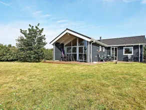 Palatial Holiday Home in Skjern near Sea - Image 1