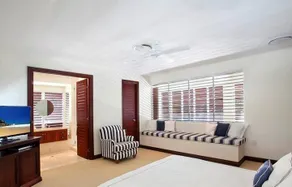 4 Belmore Terrace - Image 3
