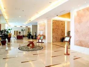 Hotel Howard Johnson Grand - Image 3